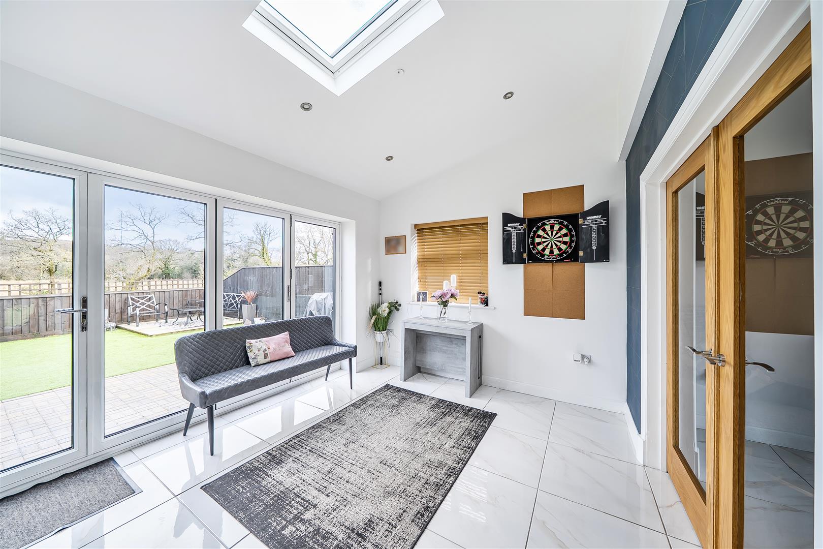 Penygroes Road, Gorslas, Llanelli, SA14 7LA